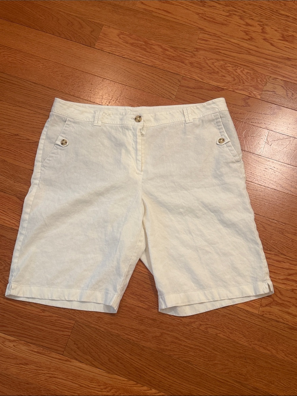 J. Jill Cream Linen-Blend Bermuda Shorts